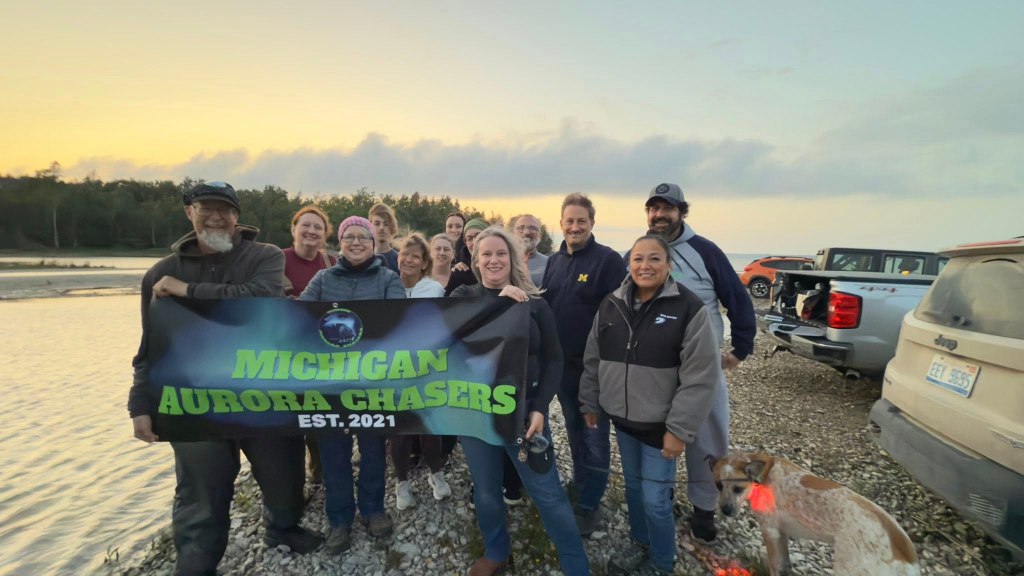 Photo of the Michigan Aurora Chasers leading a guided Aurora Chase.